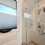 Penthouse Cloud 16 *